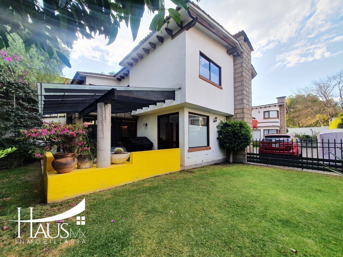 Casa en Condominio en Venta, Col. Santa María Tepepan