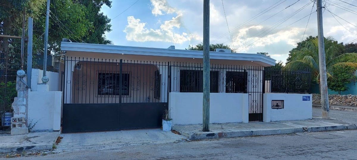 Casa en esquina Col Diaz Ordaz