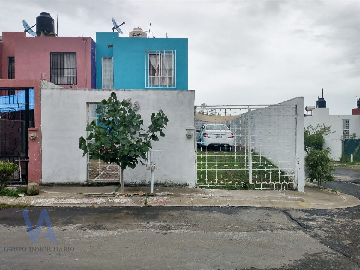 Casa en Esquina en Venta Fracc.Las Palmas, Tonalá (el vado)