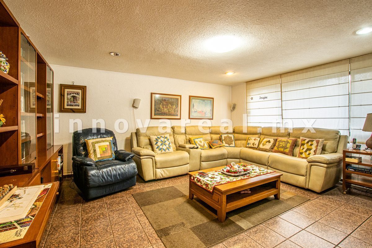 casa-en-loma-de-valle-escondido12-31231