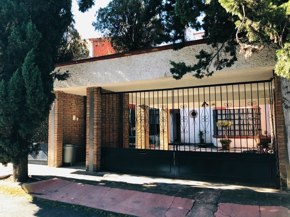 Casa en Lomas de Guadalupe