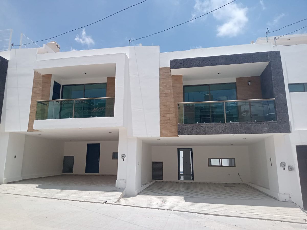 casa-en-preventa-con-recamara-en-planta-baja-a-100-m-del-colegio-hampton-school1-35059