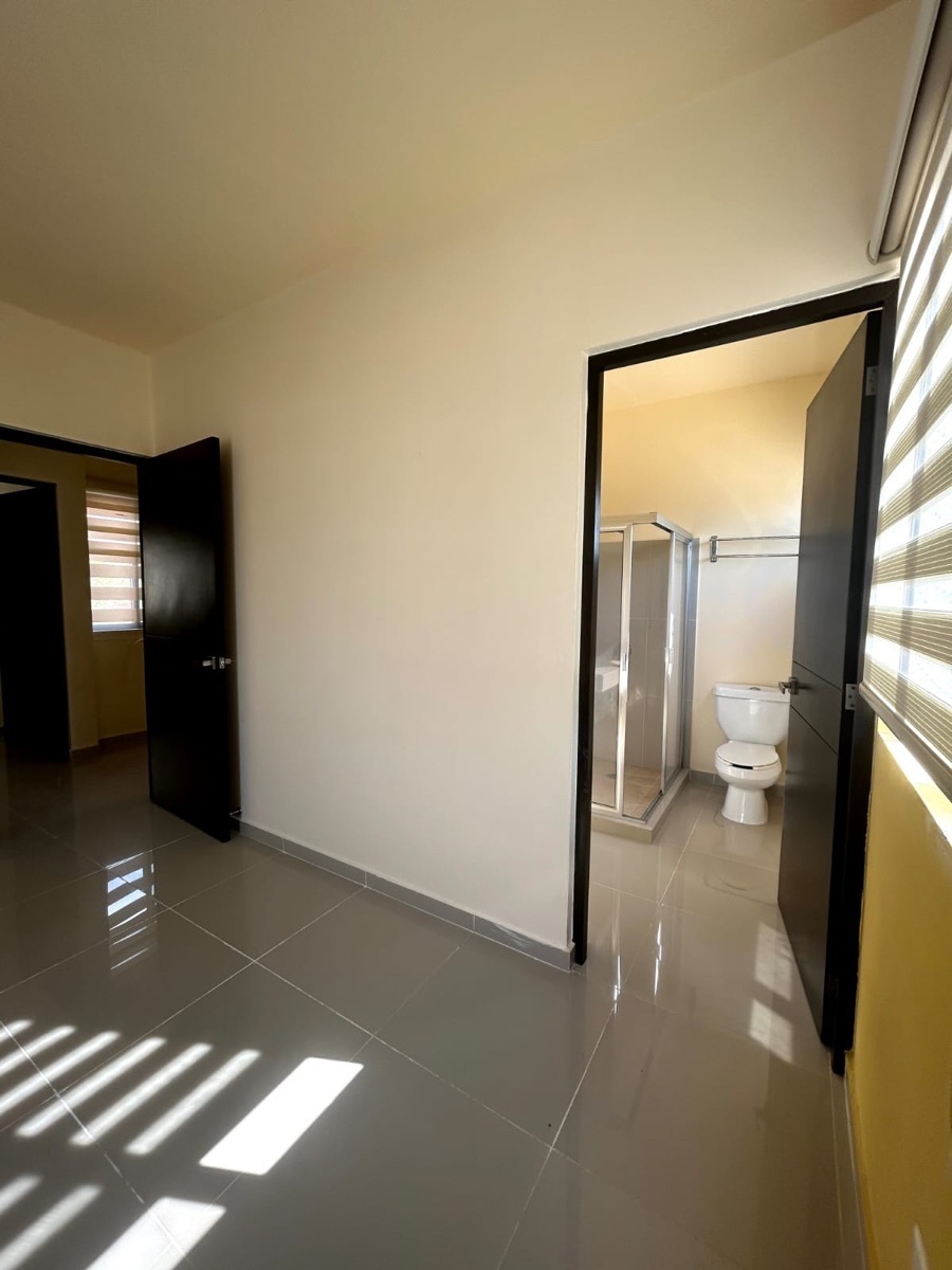 casa-en-privada-de-conkal-en-renta7-37126