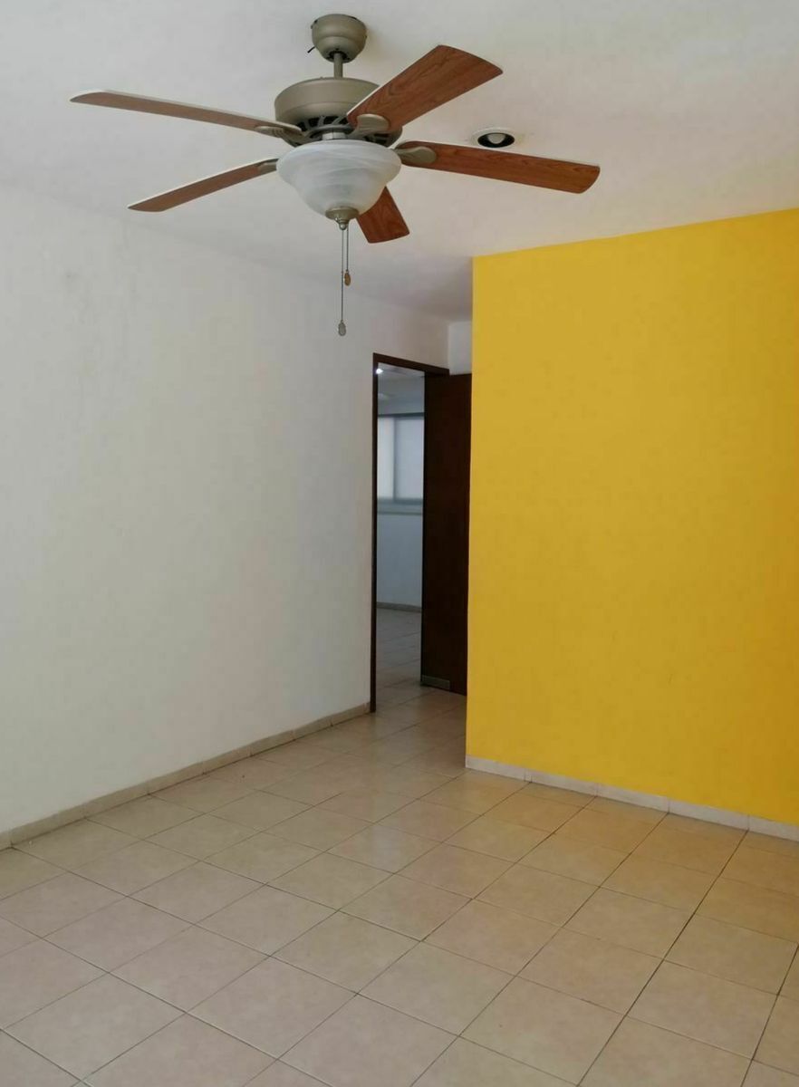 casa-en-privada-dentro-de-mrida19-32083