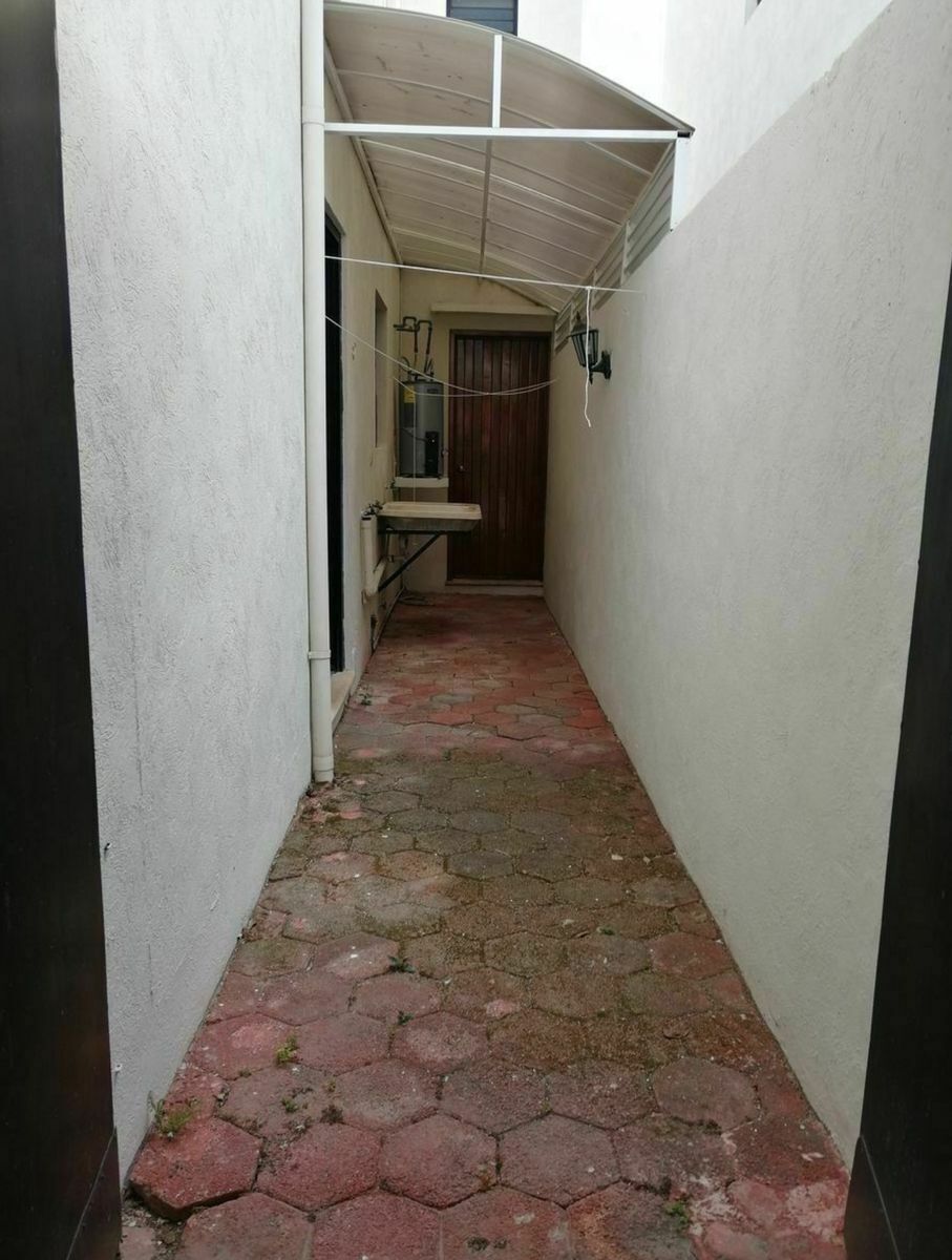 casa-en-privada-dentro-de-mrida5-32083