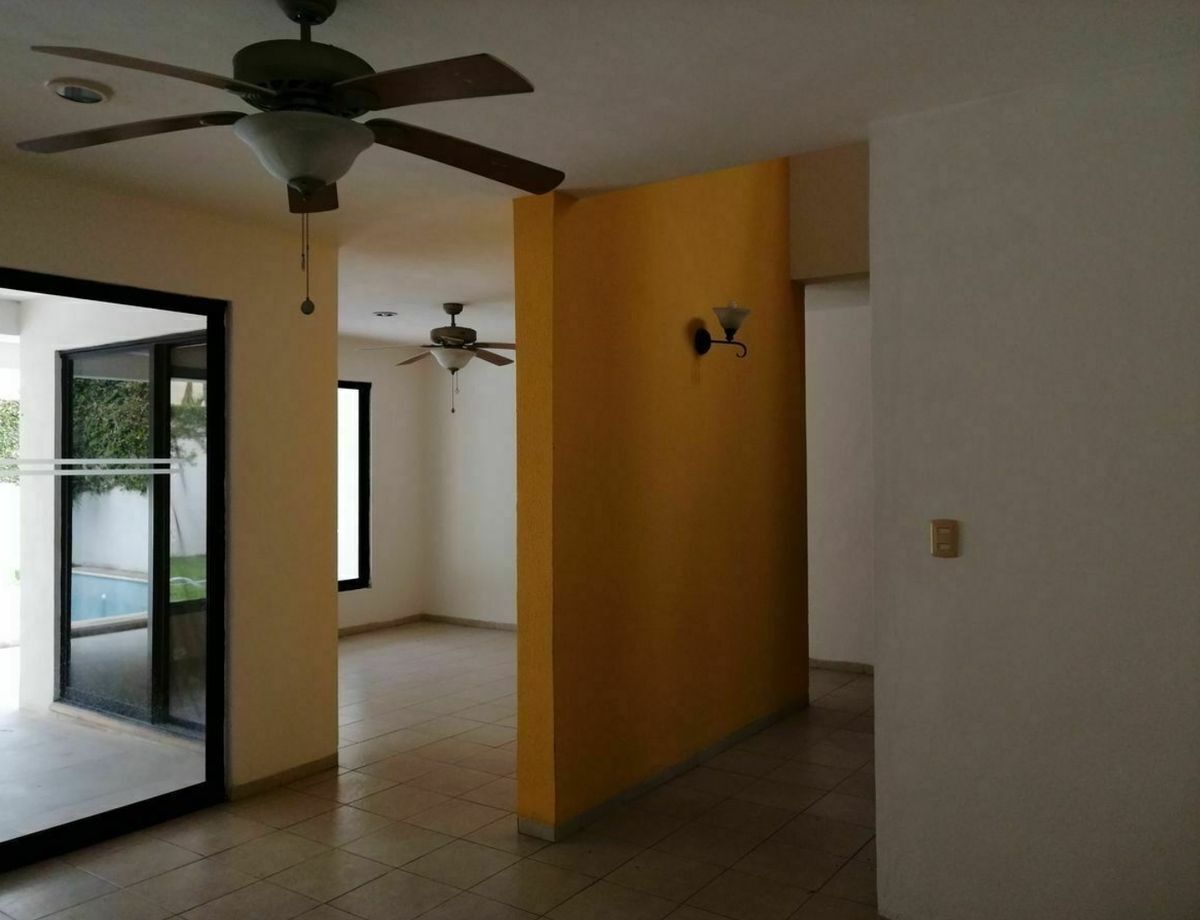 casa-en-privada-dentro-de-mrida7-32083