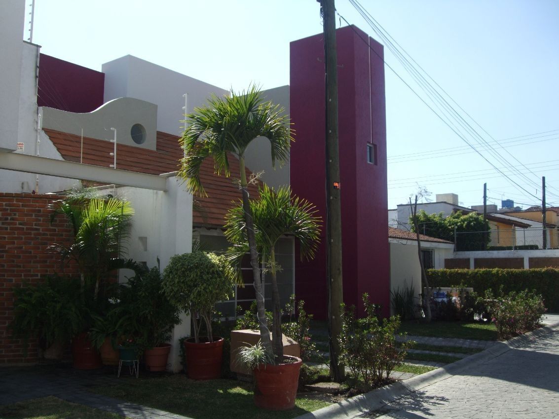 casa-en-privada-en-flores-magn-1a-fraccin-cuernavaca-morelos-caen176cp21-32389