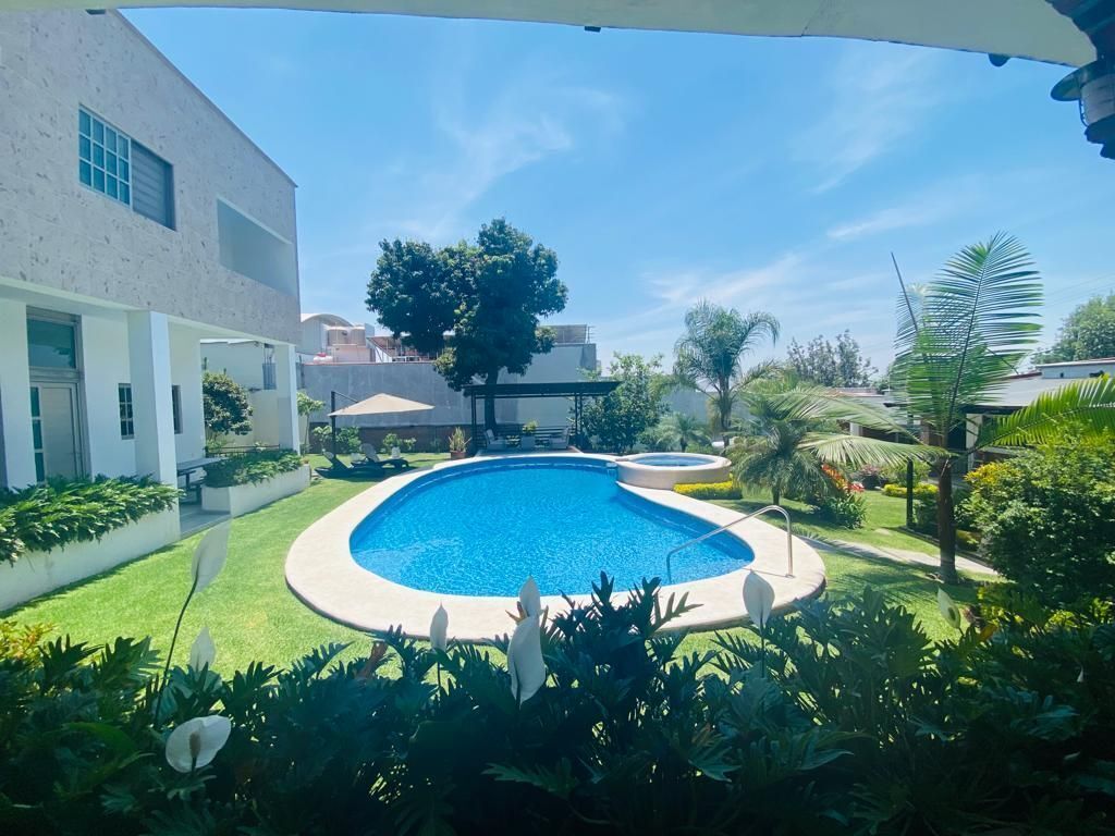 Casa en Privada en Jardines de Cuernavaca, Cuernavaca, Morelos CAEN-929-Cp