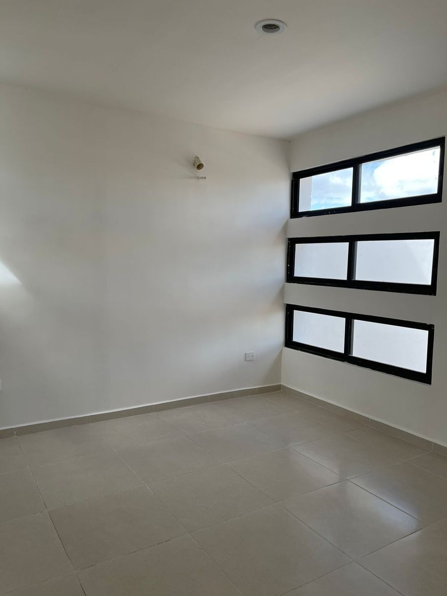 casa-en-privada-una-sola-planta-en-cholul21-34497