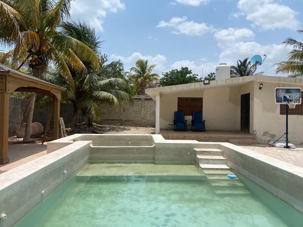 CASA EN RENTA  CHICXULUB YUCATÁN