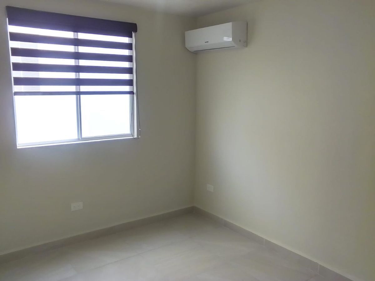 casa-en-renta--zona-mirasur--fraccionamiento-brianzzas-escobedo-nl9-27679