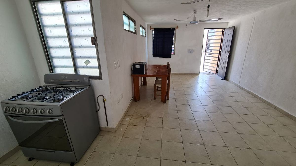 casa-en-renta-buenavista-semi-amueblada-carmen-campeche3-21471