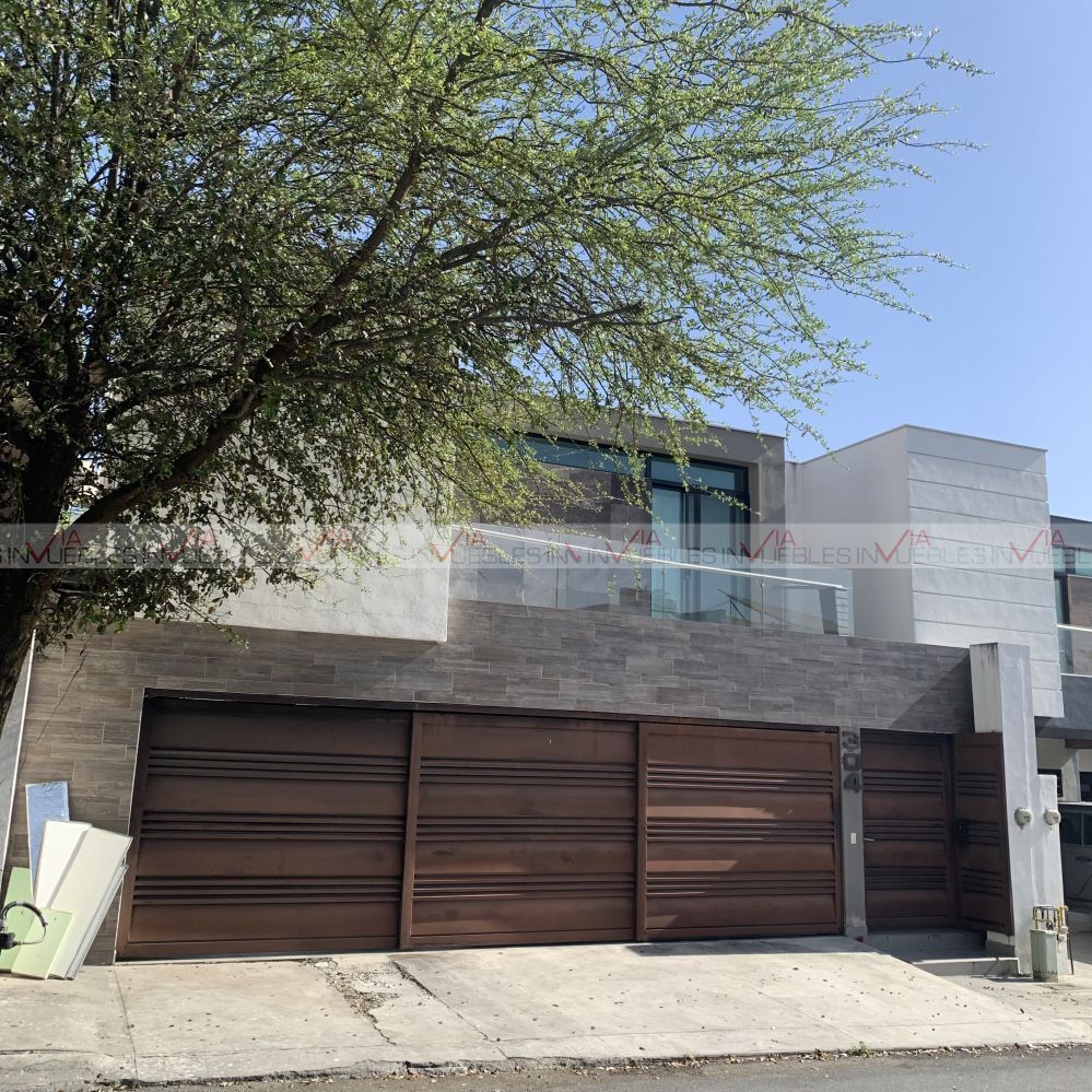 Casa En Renta En Encinos Del Vergel, Monterrey, Nuevo León