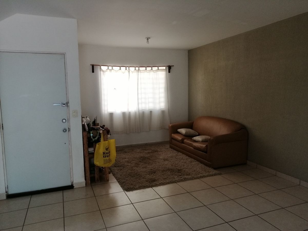 casa-en-renta-en-fraccionamiento-alhndiga2-28436