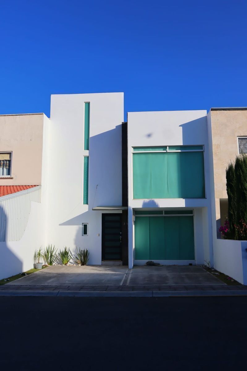 CASA EN RENTA EN FRACCIONAMIENTO EN CHOLULA PUEBLA $10,000