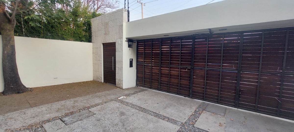 casa-en-renta-en-fuente-de-diana-tecamachalco-390mts-const-3-rec-3-ba-2-est31-21072