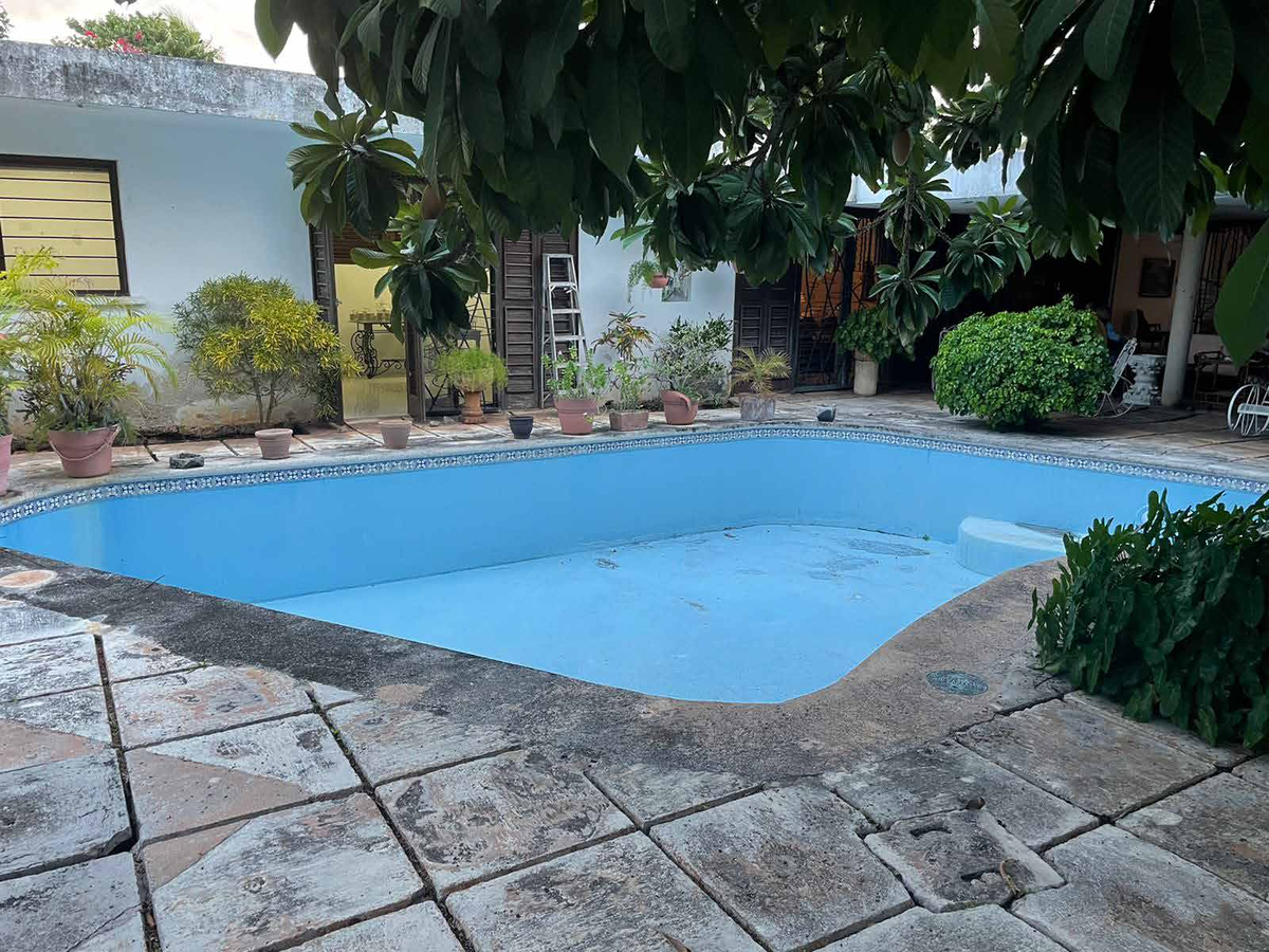 casa-en-renta-en-merida--4-rec-piscina-en-buenavista8-31766