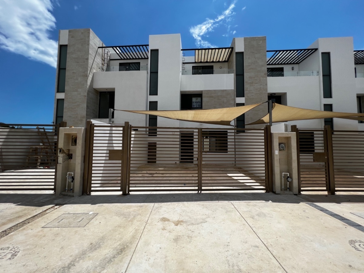 Casa en renta en Playa del Carmen Residencial Bali