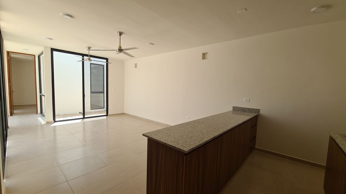 casa-en-renta-en-privada-con-amenidades-al-norte-de-mrida--maruva-cholul4-37107