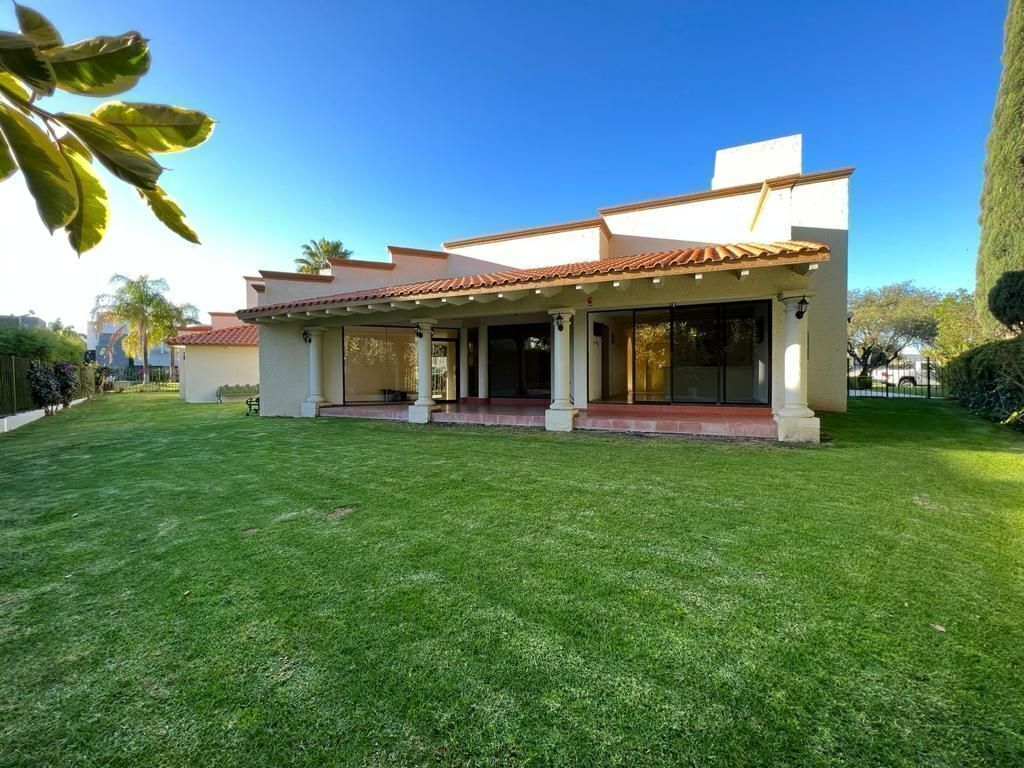 CASA EN VENTA EN QUERETARO EL CAMPANARIO