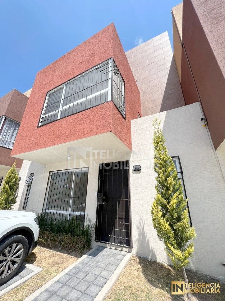 CASA EN RENTA EN RESIDENCIAL LAS BUGAMBILIAS EN TEXCOCO