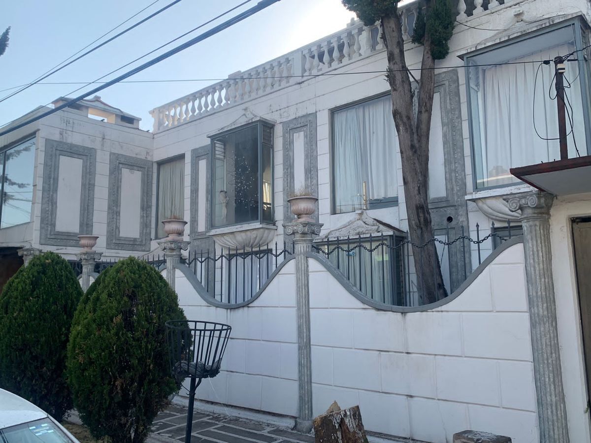 CASA EN VENTA  O RENTA OFERTA - SATELITE