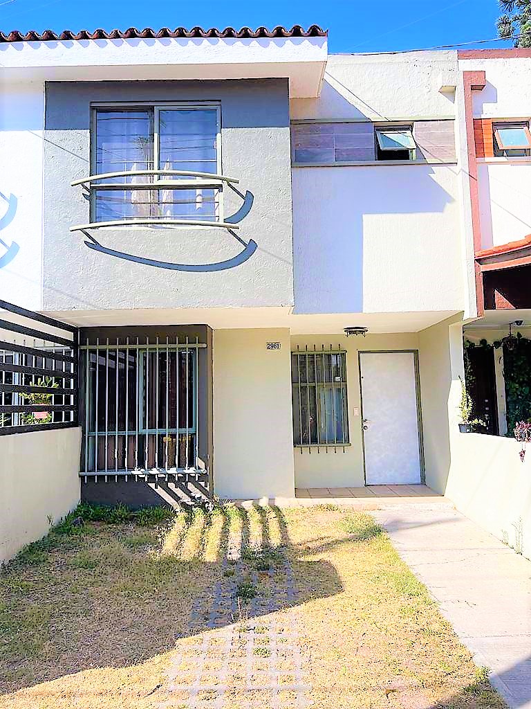 Casa en Renta Parques del Bosque, Tlaquepaque, Jal.