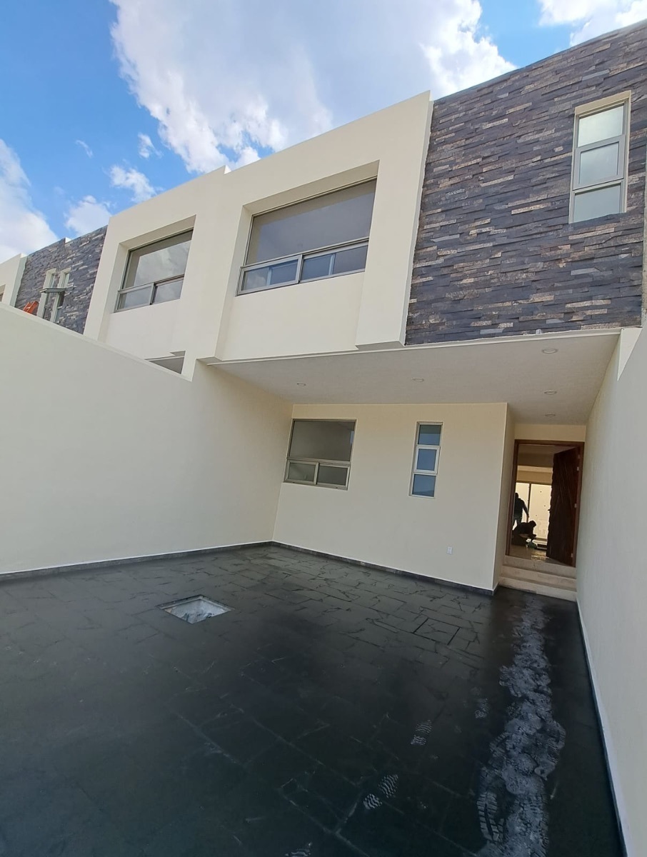 casa-en-renta-salida-mil-cumbres-morelia-vistas-san-ruben1-37987