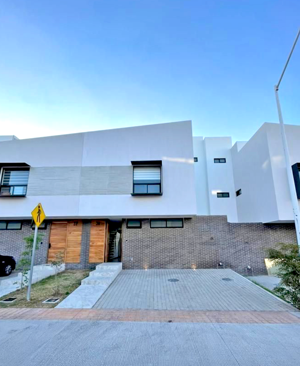 Casa en renta, Solares, coto Munah, valle real, zapopan