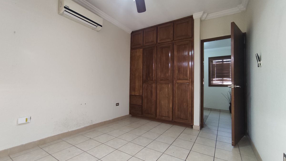 casa-en-residencial-venecia-mexicali13-17982