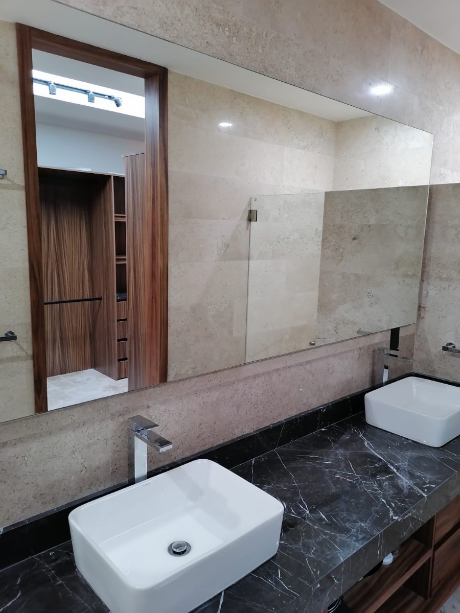 casa-en-venta--colonia-lomas-del-campanario-norte6-29414