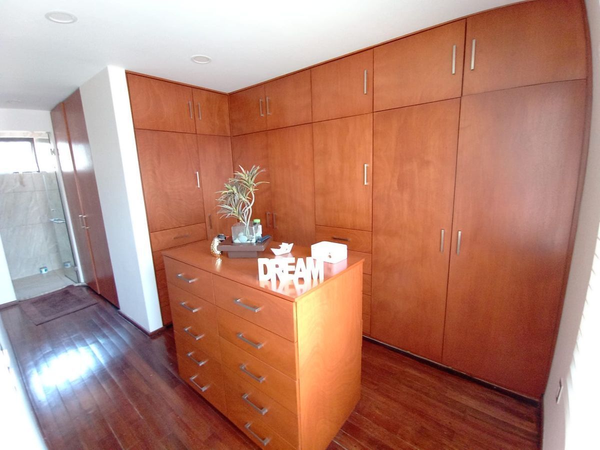 casa-en-venta--en-lomas-de-las-aguilas23-28446