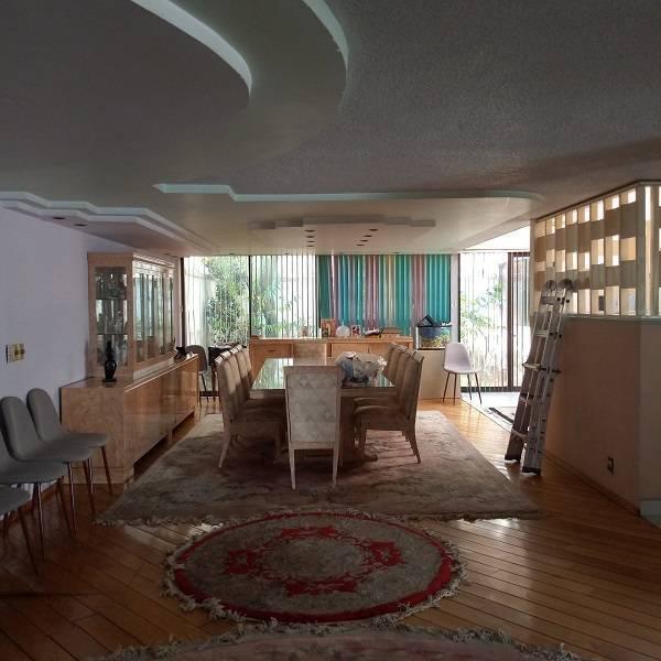 CASA EN VENTA  para Remodelar en Lomas de  Tecamachalco