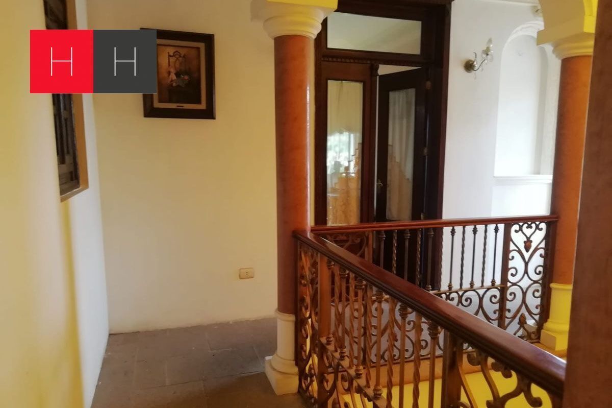 casa-en-venta--puerta-de-hierro10-13486