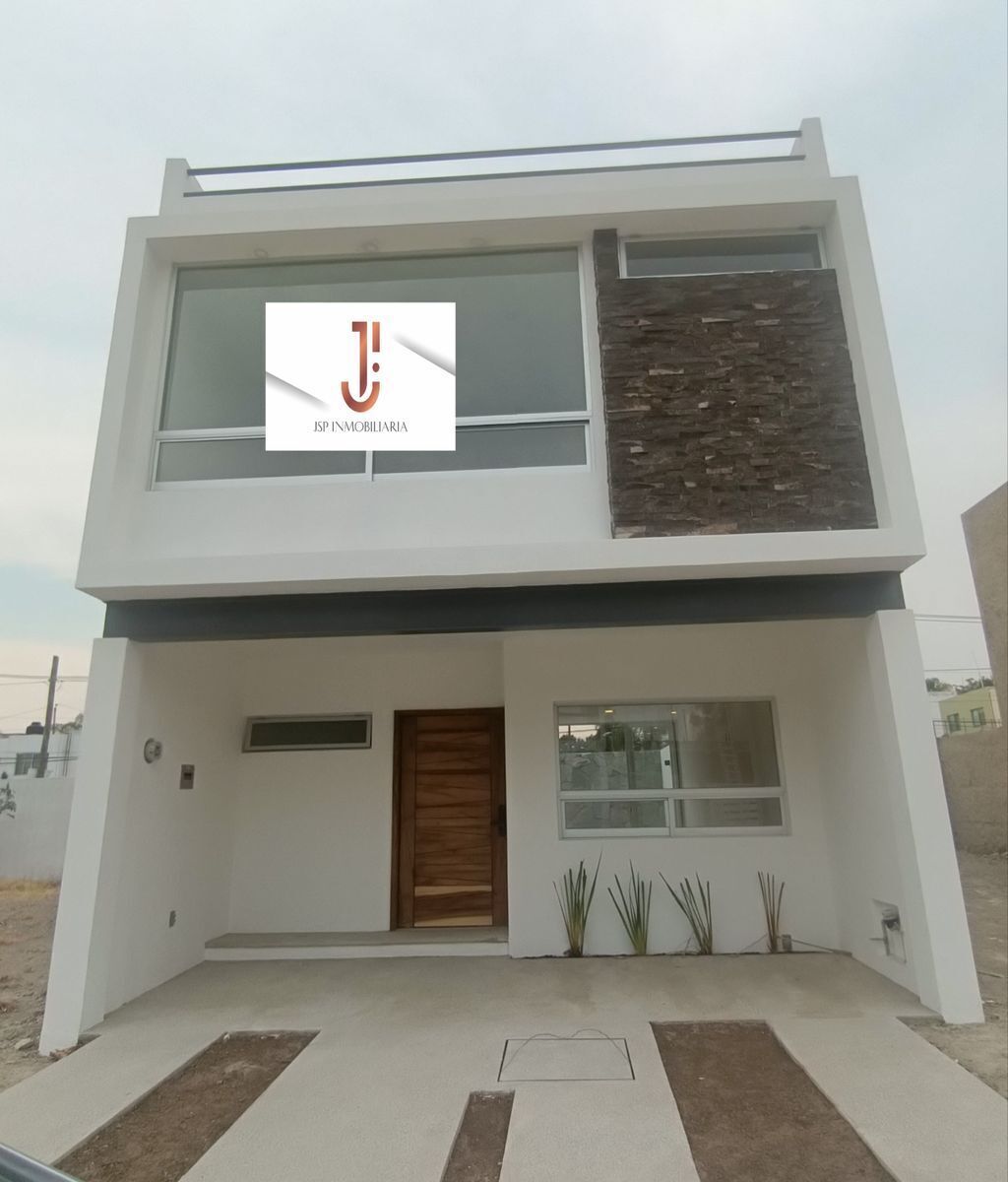 Casa en venta  Savia central  en San Isidro Zapopan A solo  15 min de Andares!