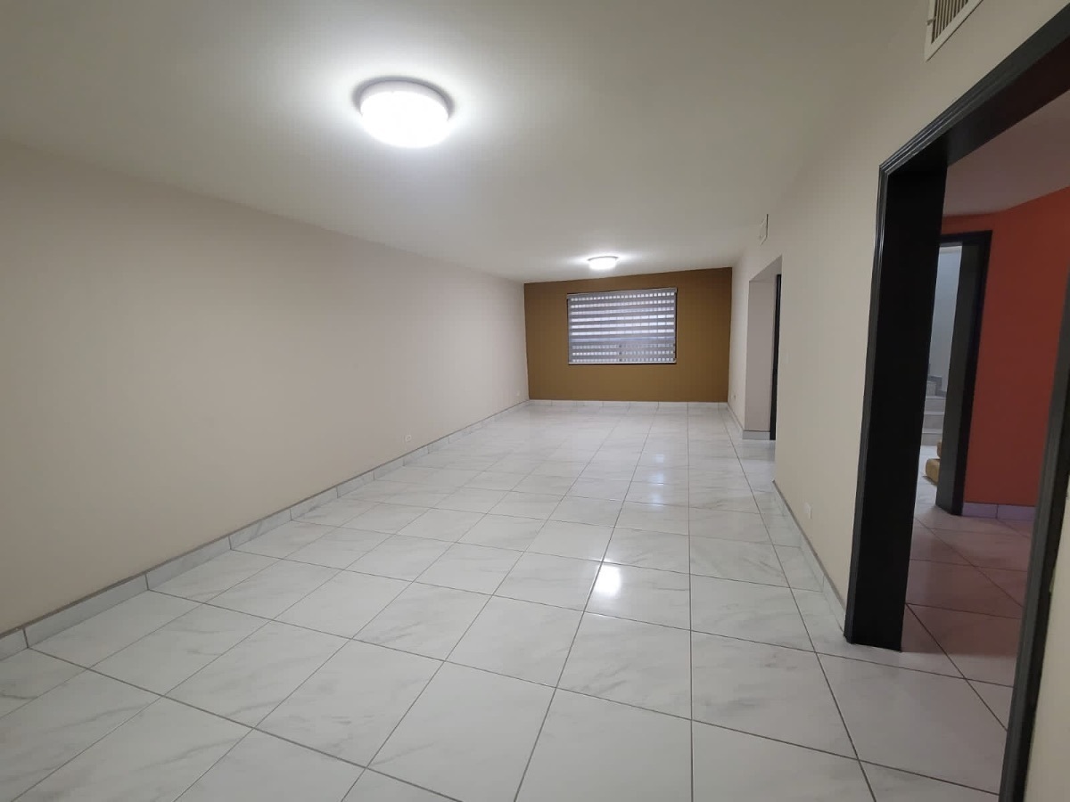 casa-en-venta--ubicada-en-colonia-burcrata8-25735