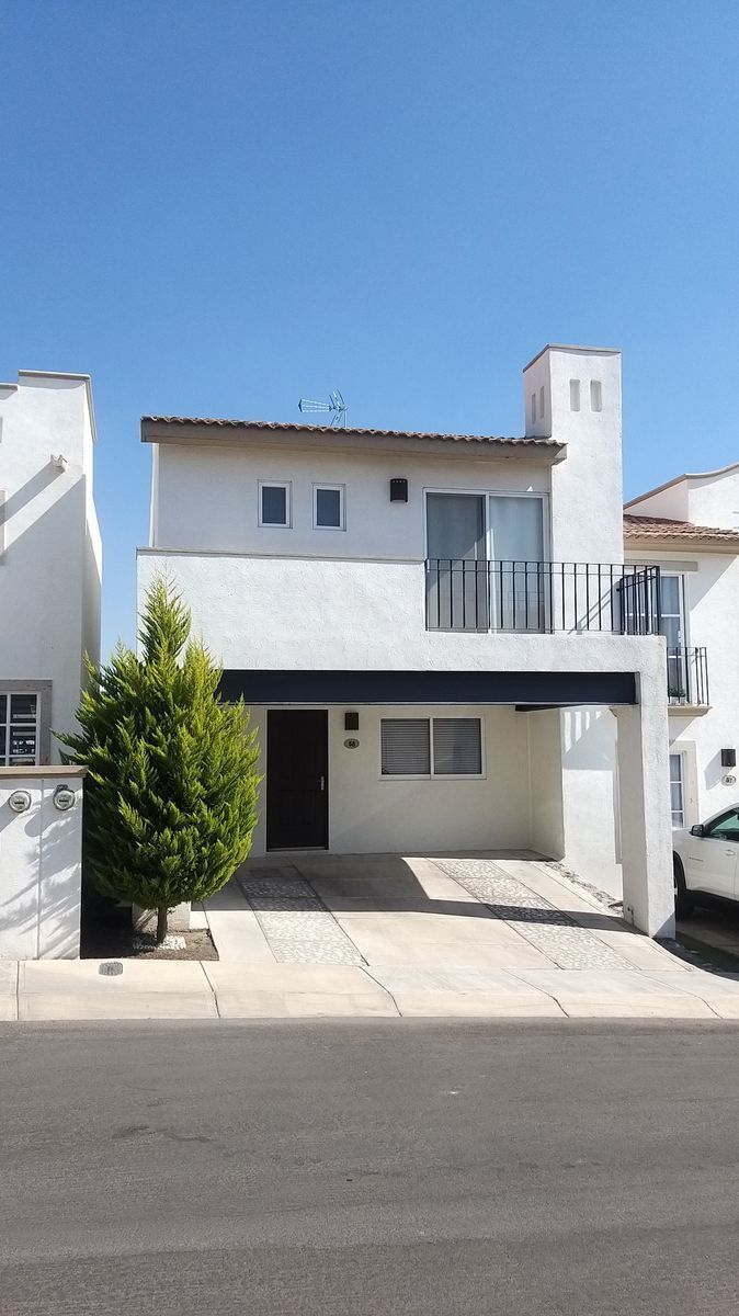 casa-en-venta-3-recmaras-con-alberca-en-el-refugio23-11772