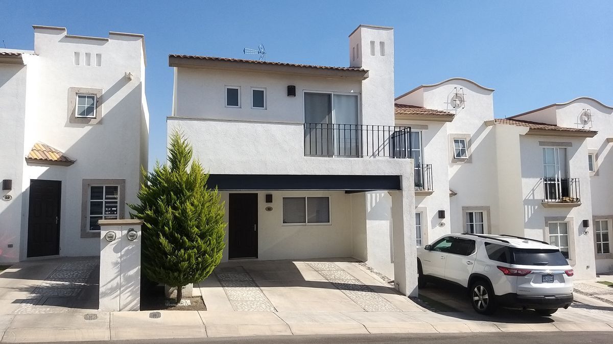 casa-en-venta-3-recmaras-con-alberca-en-el-refugio24-11772