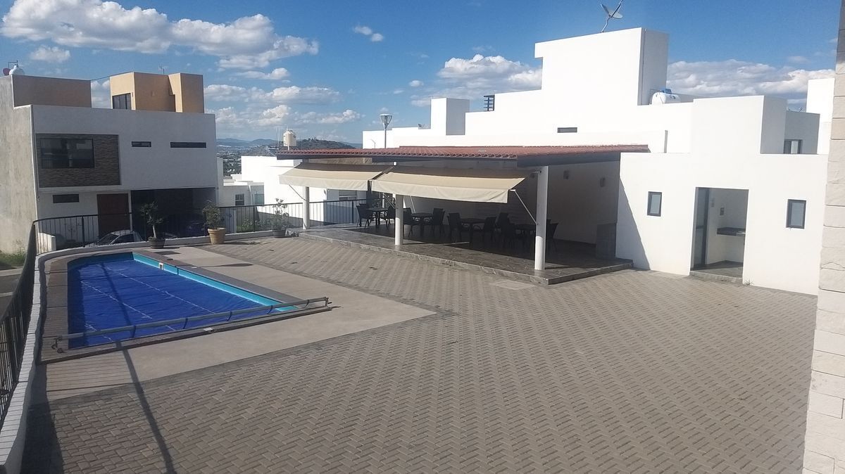 casa-en-venta-3-recmaras-con-roof-en-punta-esmeralda-quertaro21-12369