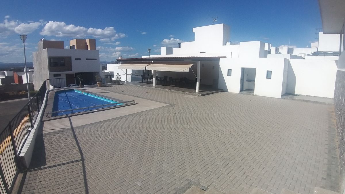 casa-en-venta-3-recmaras-con-roof-en-punta-esmeralda-quertaro22-12369