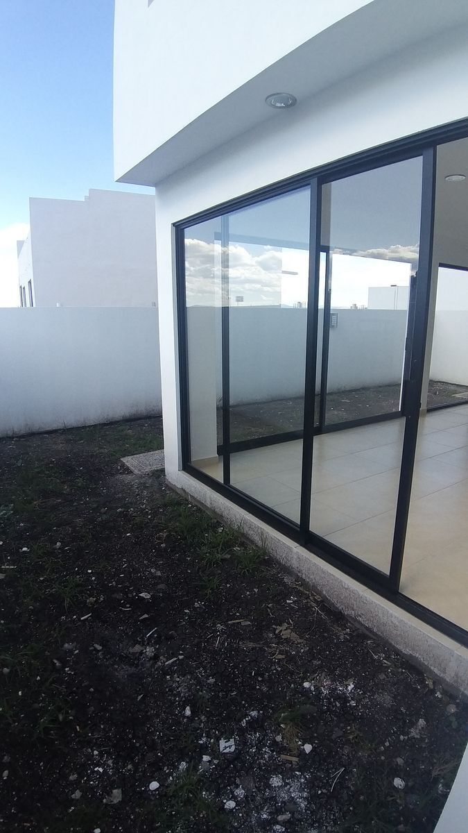 casa-en-venta-3-recmaras-con-roof-en-punta-esmeralda-quertaro4-12369