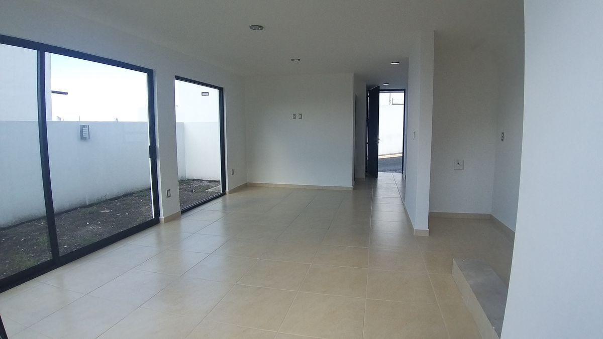 casa-en-venta-3-recmaras-con-roof-en-punta-esmeralda-quertaro6-12369