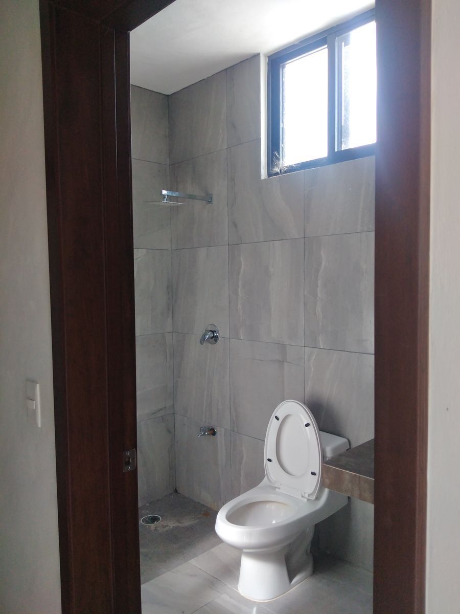 casa-en-venta-4-recamaras-una-en-planta-baja-al-norte-de-merida12-12064