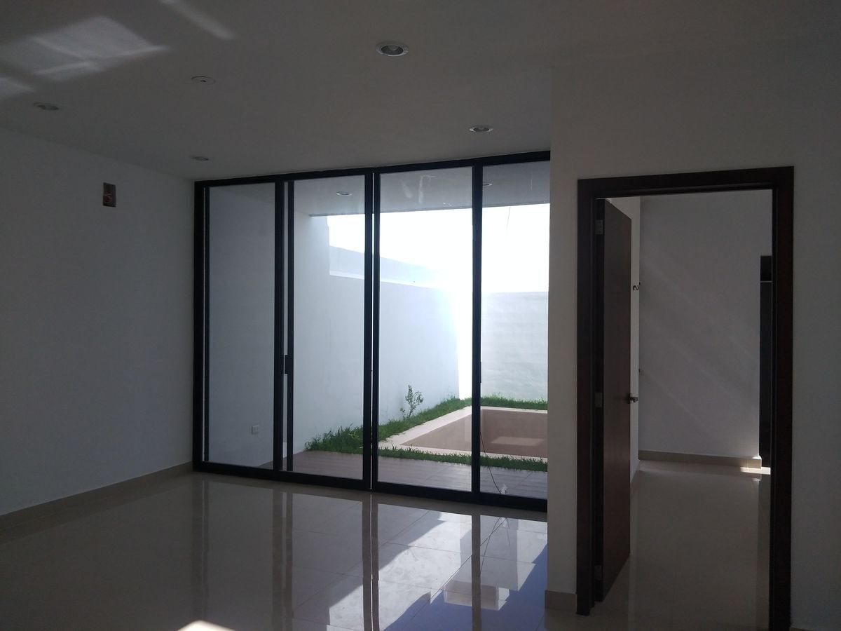 casa-en-venta-4-recamaras-una-en-planta-baja-al-norte-de-merida7-12064