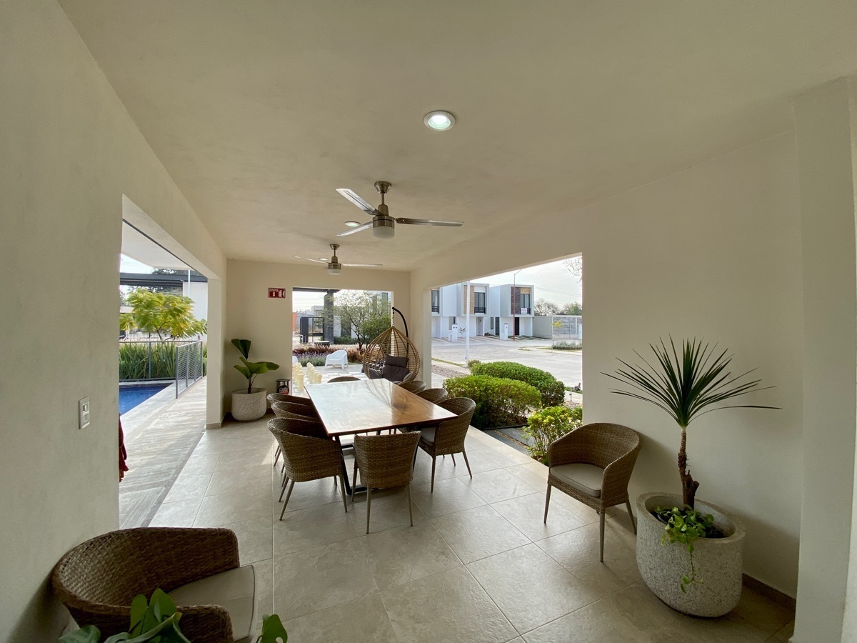 casa-en-venta-a-metros-de-blvd-aeropuerto-en-len-guanajuato29-30841