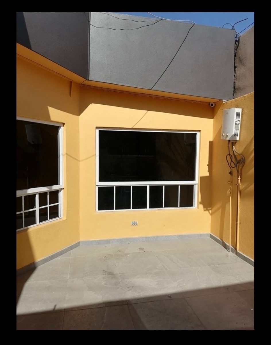 casa-en-venta-a-unas-cuadras-de-cetys-universidad12-24206