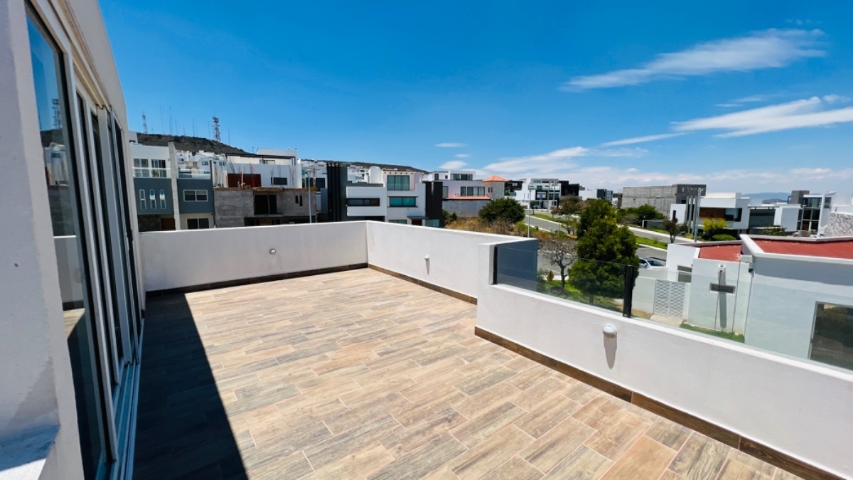 casa-en-venta-acantha-zibata-con-roof-garden-y-family-room33-32344