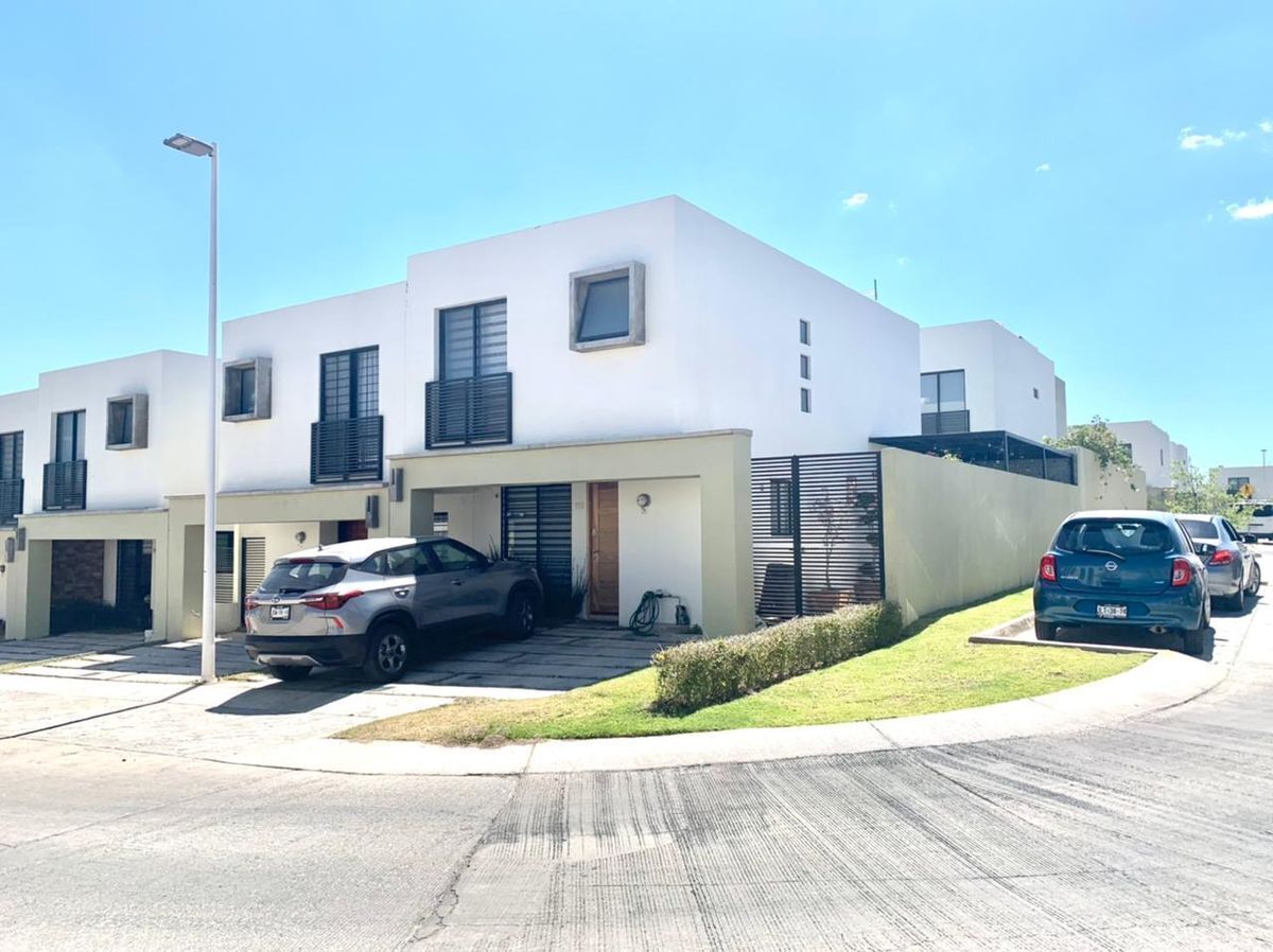 Casa en Venta Adamar