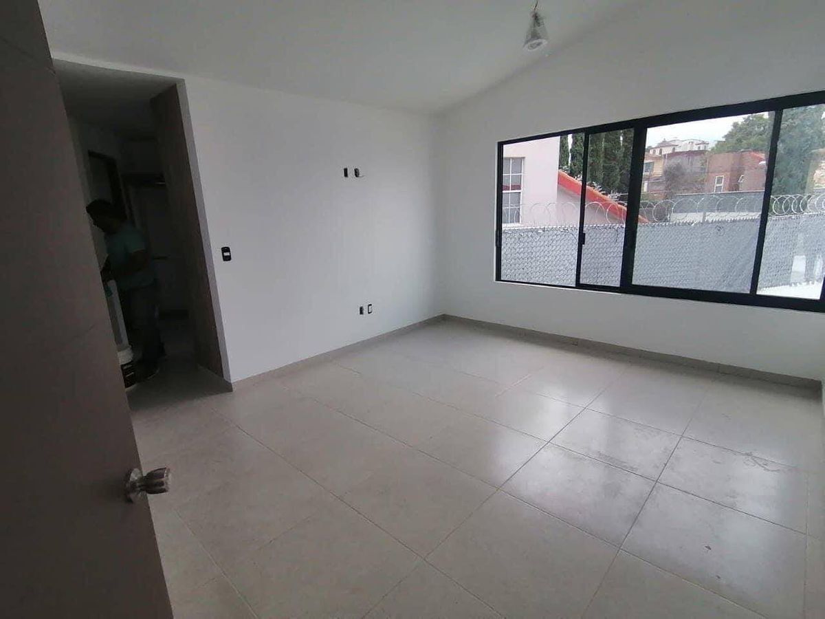 casa-en-venta-al-norte-de-cuernavaca12-36738