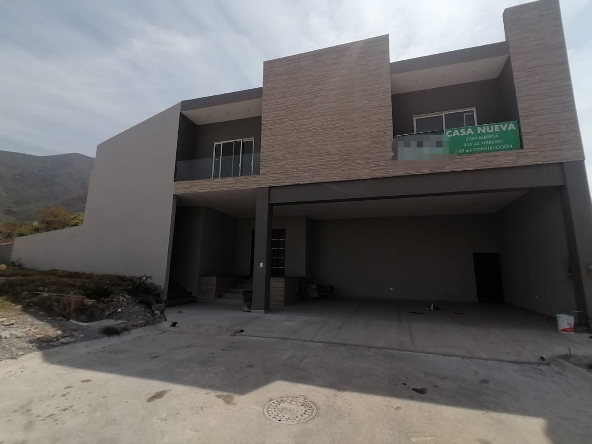 Casa en venta carretera nacional